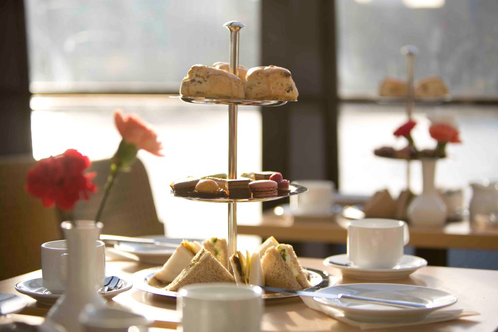London: Afternoon Tea Cruise