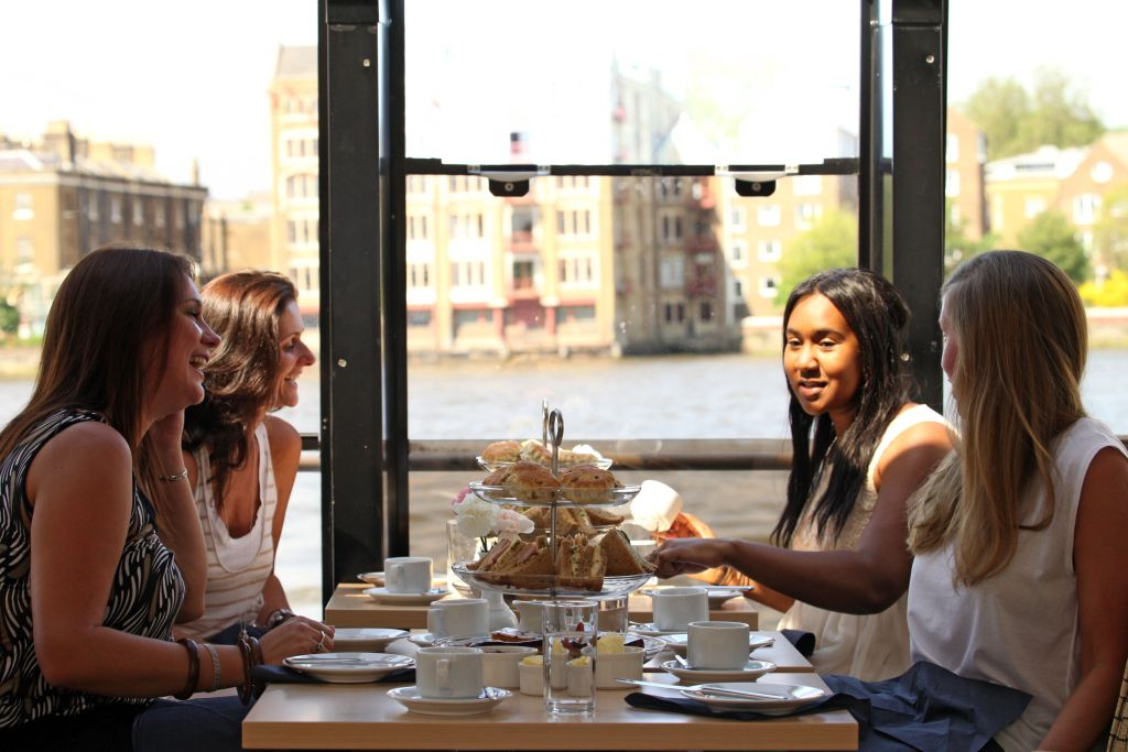 London: Afternoon Tea Cruise