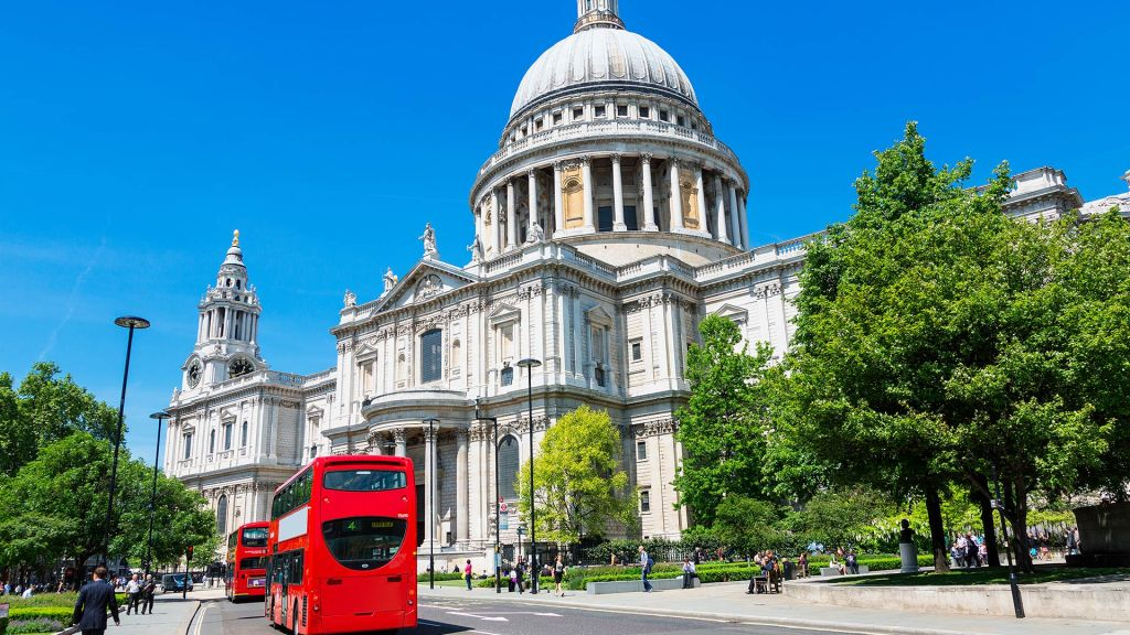 Tower of London & St Paul's Cathedral: Guided Tour + Thames River Cruise