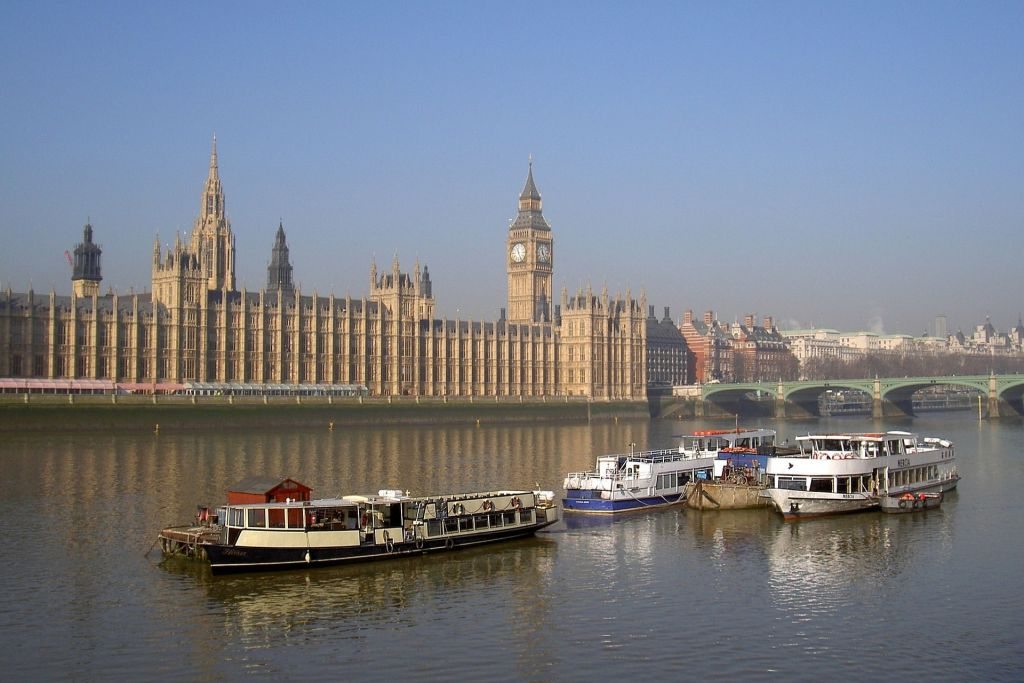Houses of Parliament: Entry Ticket + Audio Guide