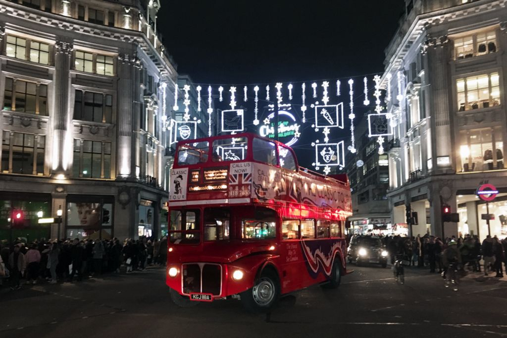 London Christmas Lights Experience on a Vintage Open-Top Bus