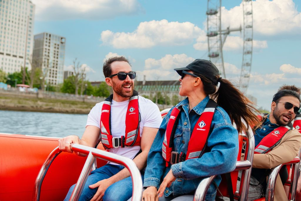 London: Thames Rockets Speedboat Experience