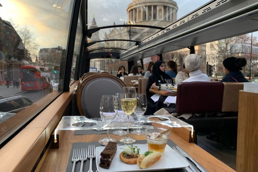 London: Gourmet Lunch Bus Tour