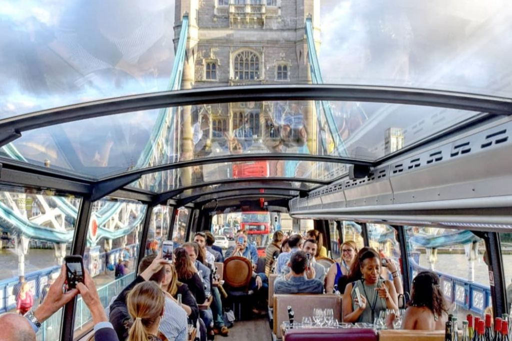 London: Gourmet Lunch Bus Tour