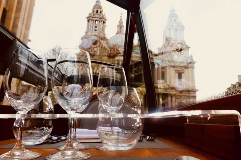 London: Gourmet Lunch Bus Tour