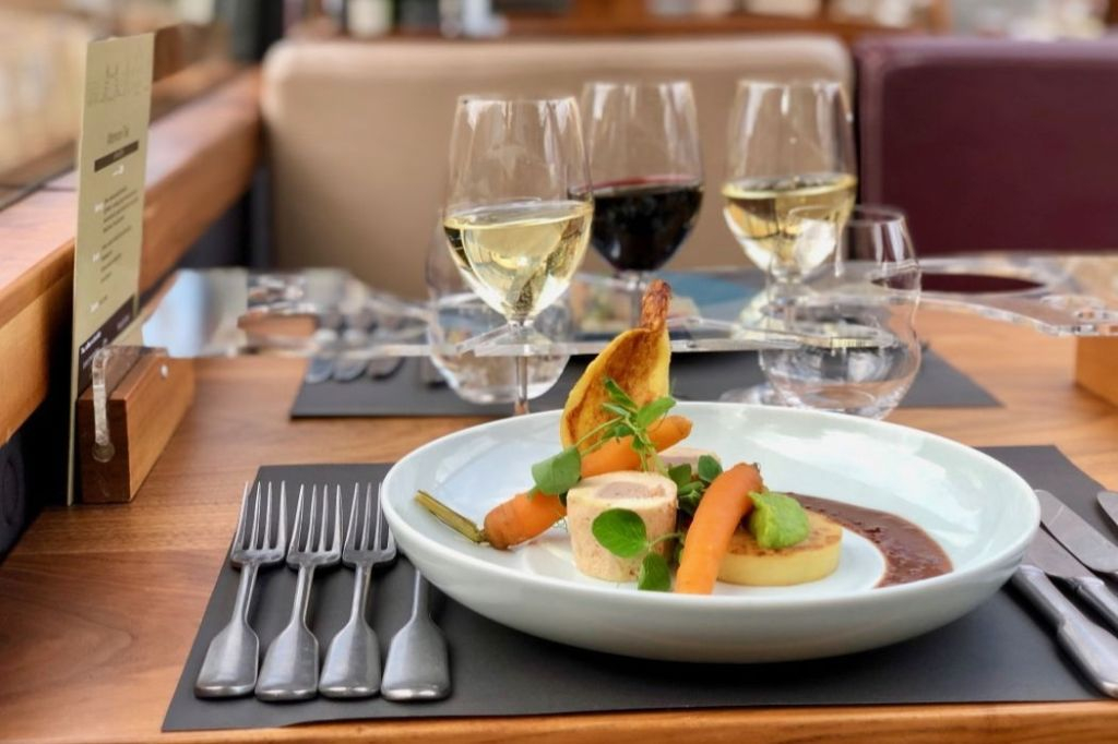 London: Gourmet Lunch Bus Tour