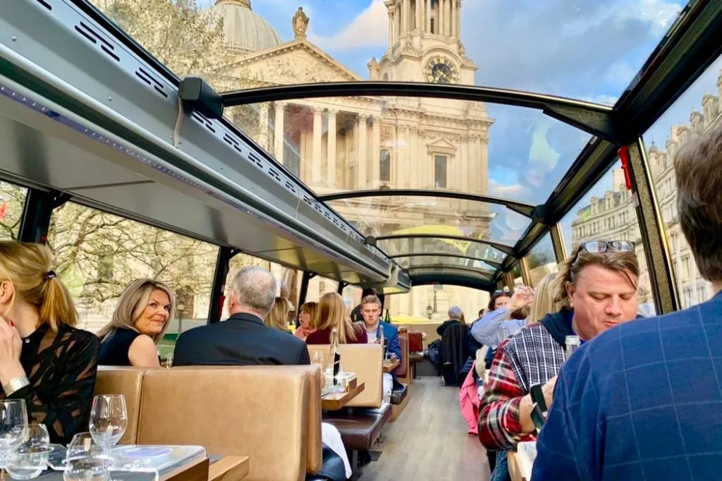 London: Gourmet Lunch Bus Tour