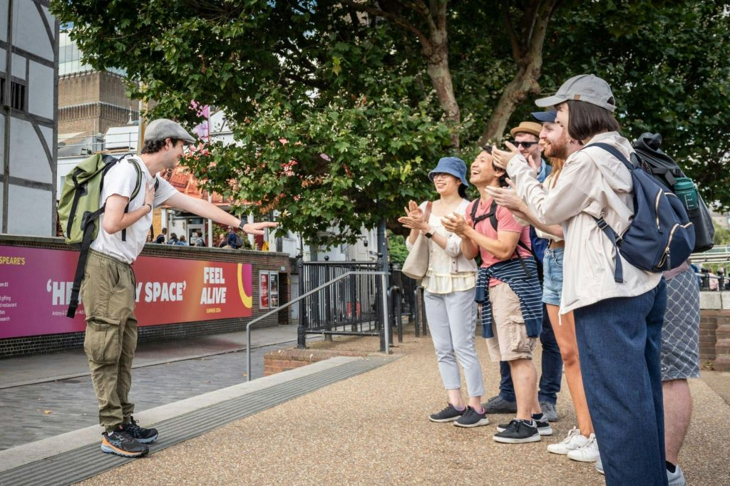 London Top 30 Landmarks: Guided Walking Tour