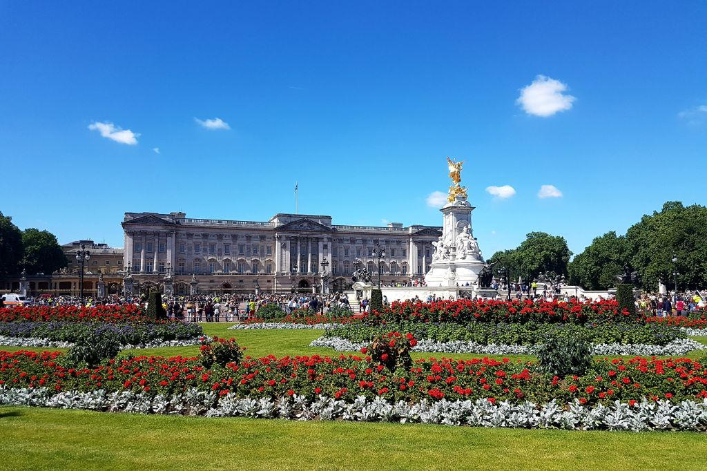 London Top 30 Landmarks: Guided Walking Tour