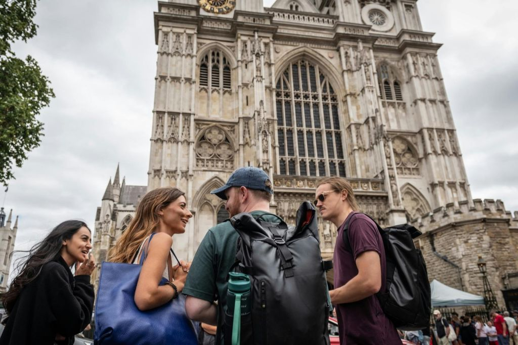 London Top 30 Landmarks: Guided Walking Tour