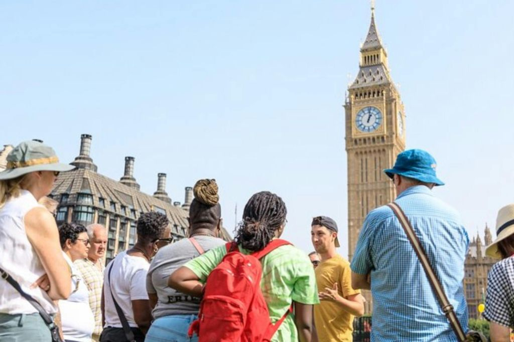 London Top 30 Landmarks: Guided Walking Tour