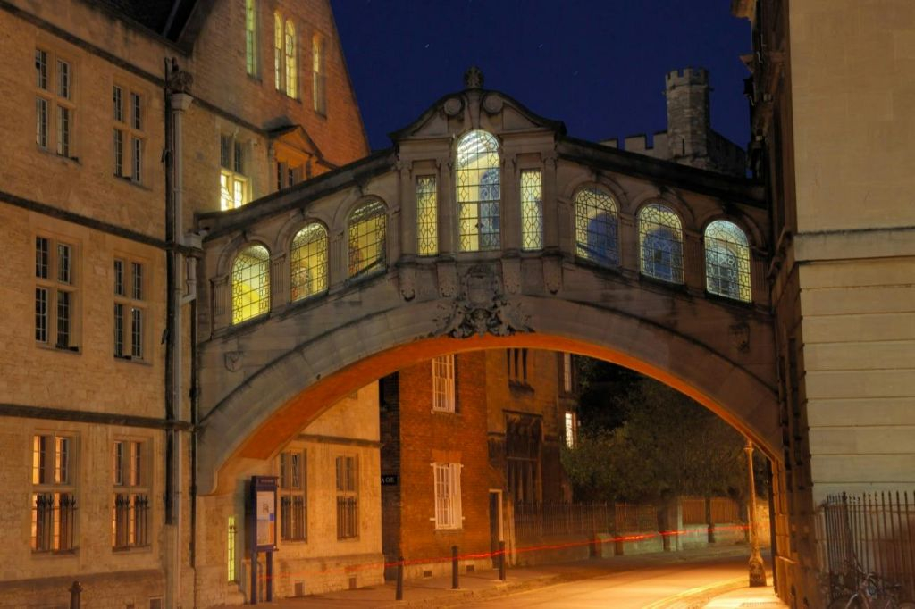 Oxford Official Ghost Tour