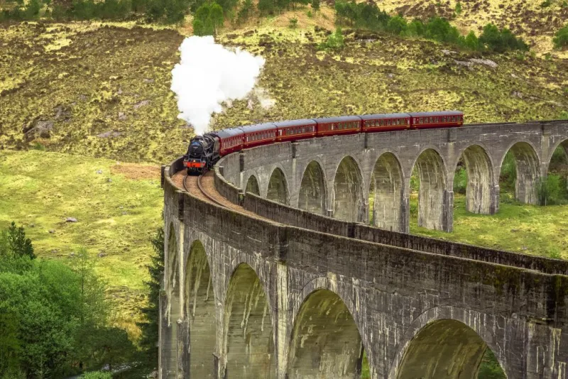 Jacobite Steam Train & Scottish Highlands Tour
