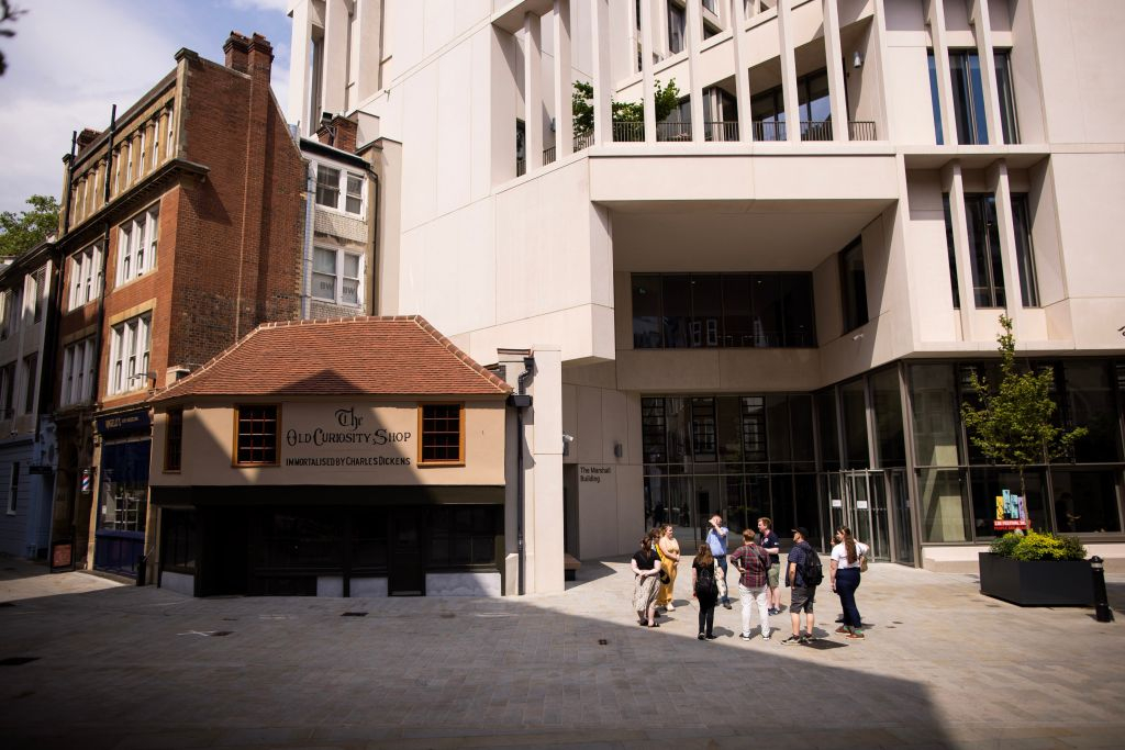 London Central: Secrets Walking Tour