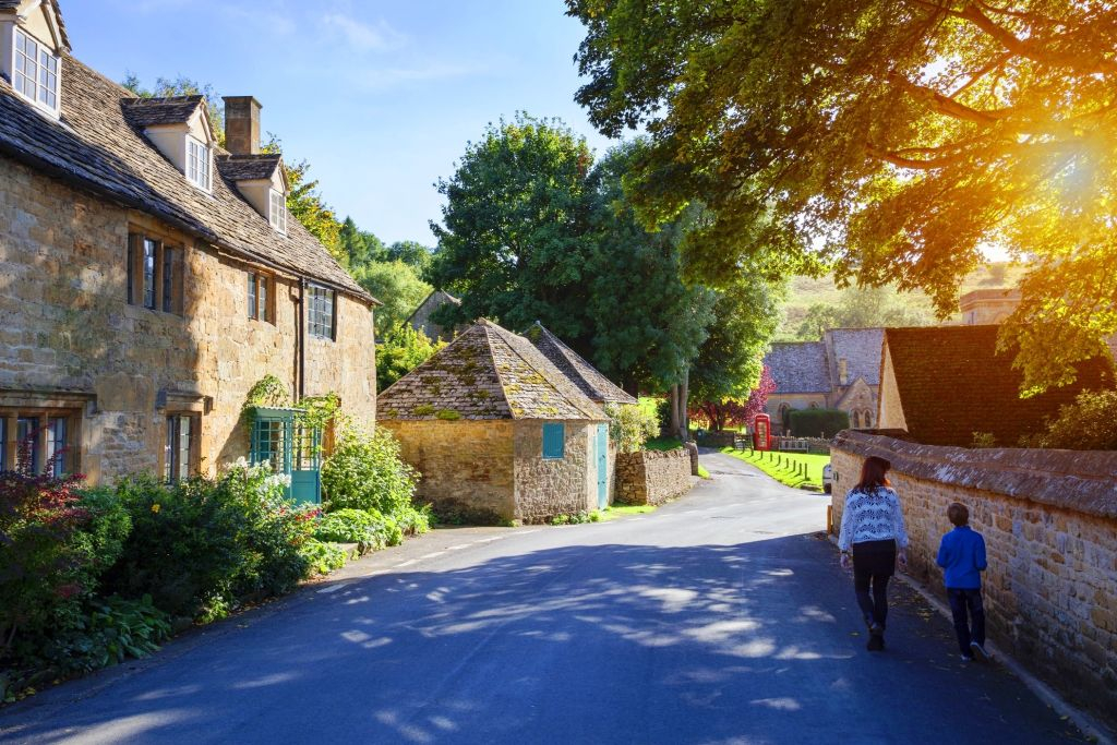 Cotswolds: Small Group Tour from London