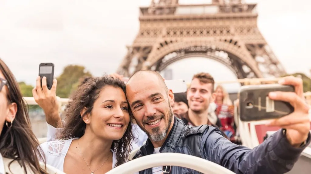 Paris Explorer Full-Day Tour from London
