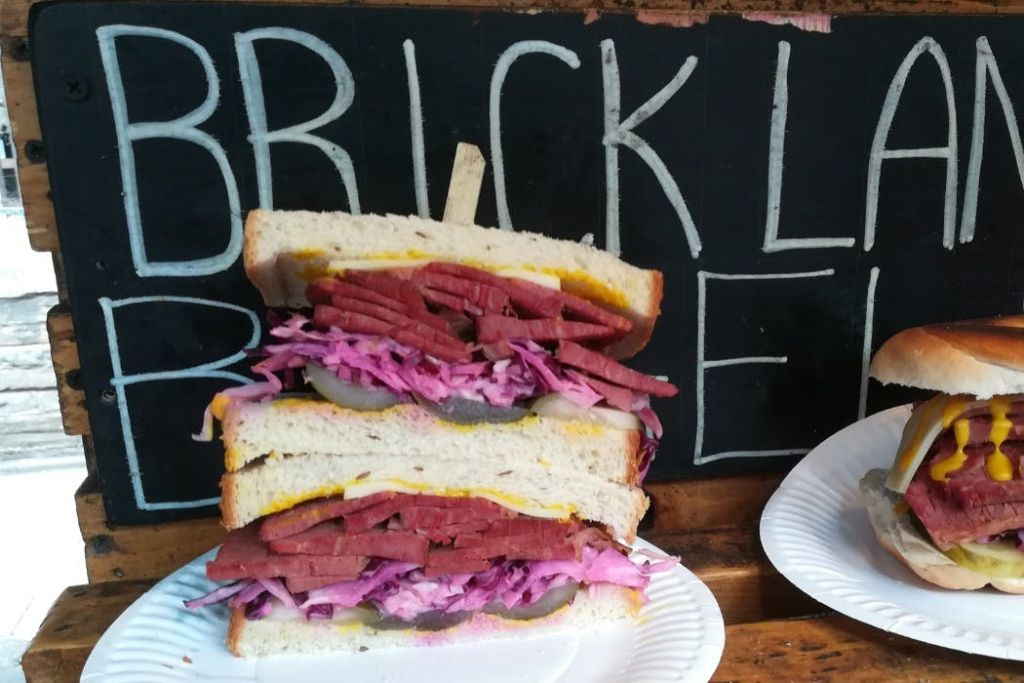 London: Food Tour With 8+ Stops