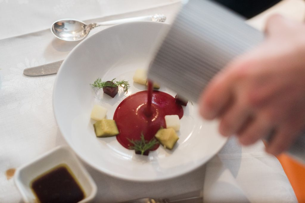 London: 7-Course Vegan Fine Dining