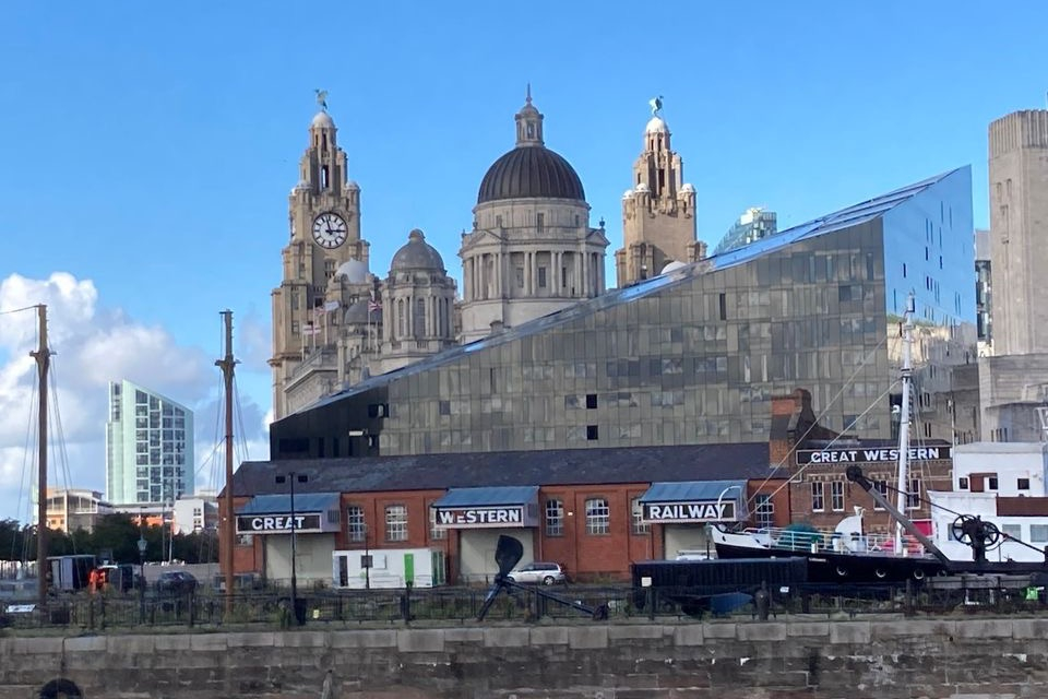 Liverpool: Tour guidato a piedi del patrimonio, della storia e della cultura