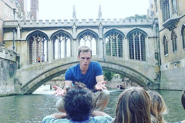 Tour combinato dell'Università di Cambridge a piedi e con il King's College