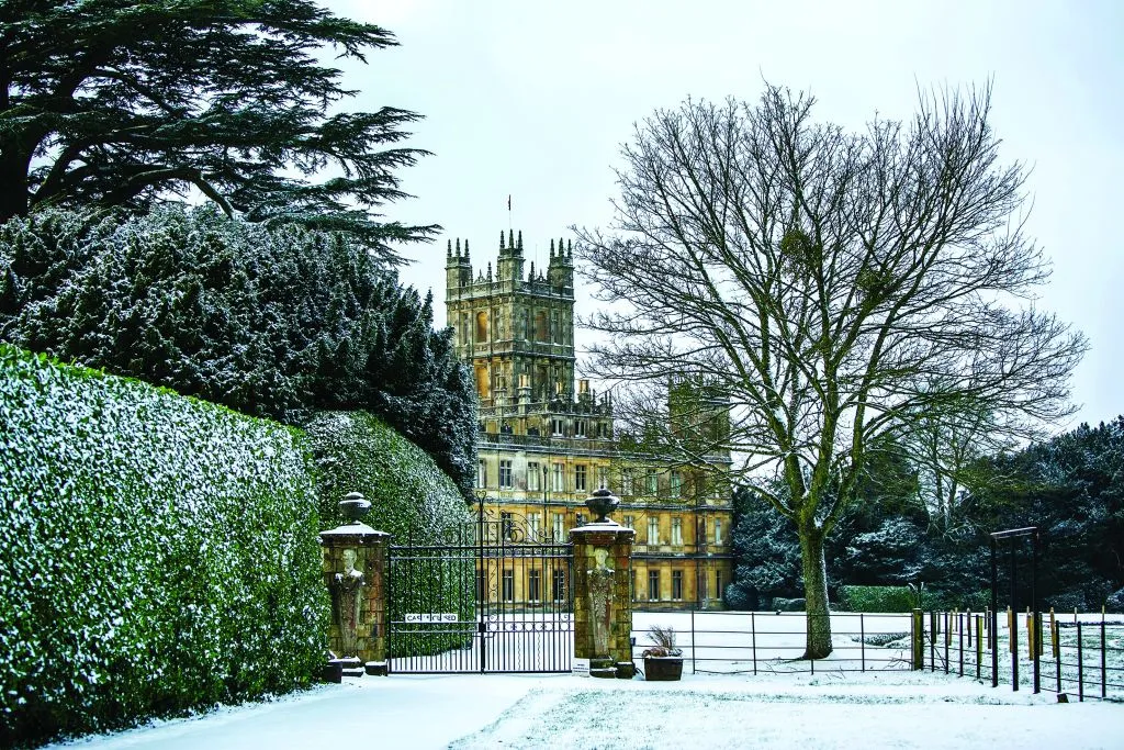 From London: Downton Abbey Tour and Walking Tour of Oxford