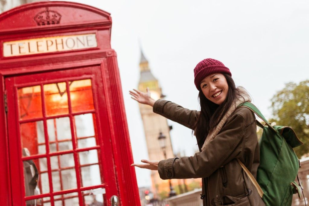 London: 30+ Iconic Sights Guided Walking Tour