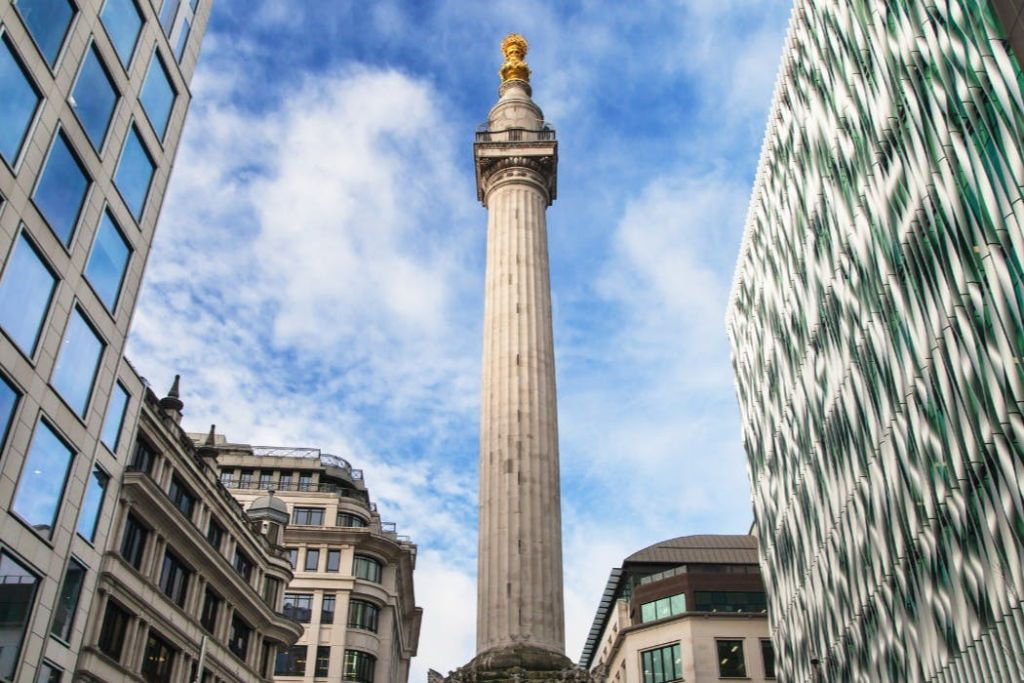 London: 30+ Iconic Sights Guided Walking Tour