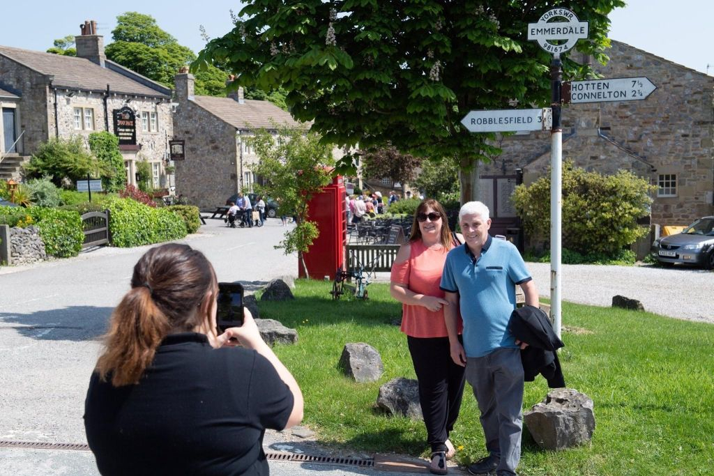 Emmerdale: Il tour del villaggio