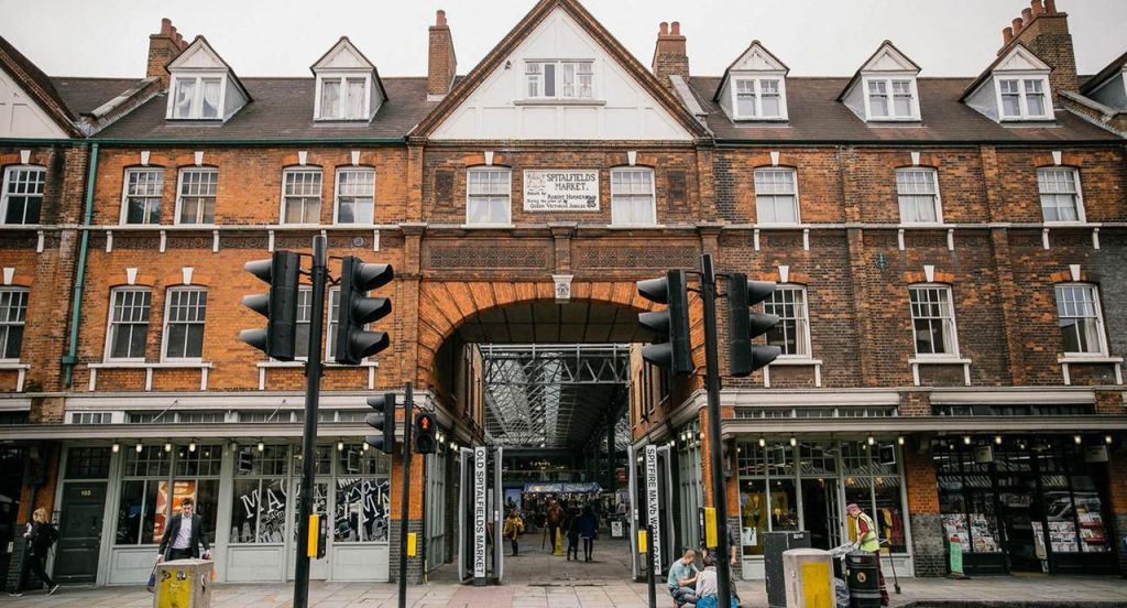 London East End: Food Tour with Chocolate Making Class