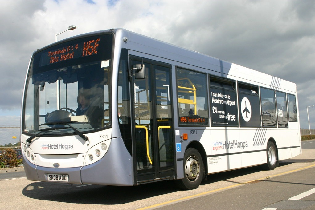 Bus Between London Heathrow Airport and Heathrow Premier Inn Bath Road