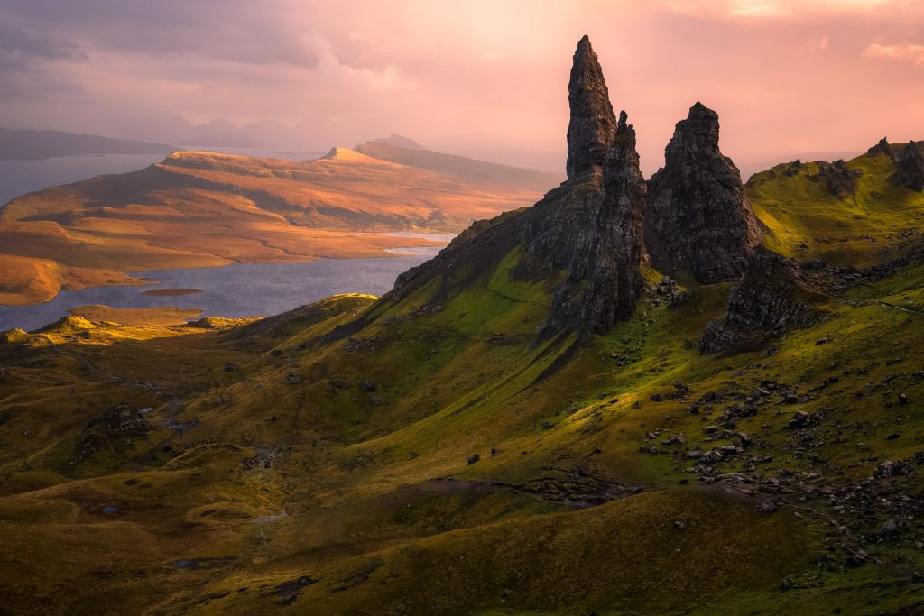 Isle of Skye and Eilean Donan Castle Tour From Inverness