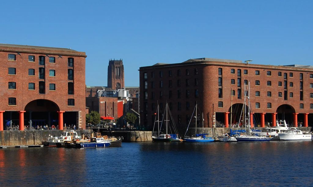 Best of Liverpool Sightseeing Tour