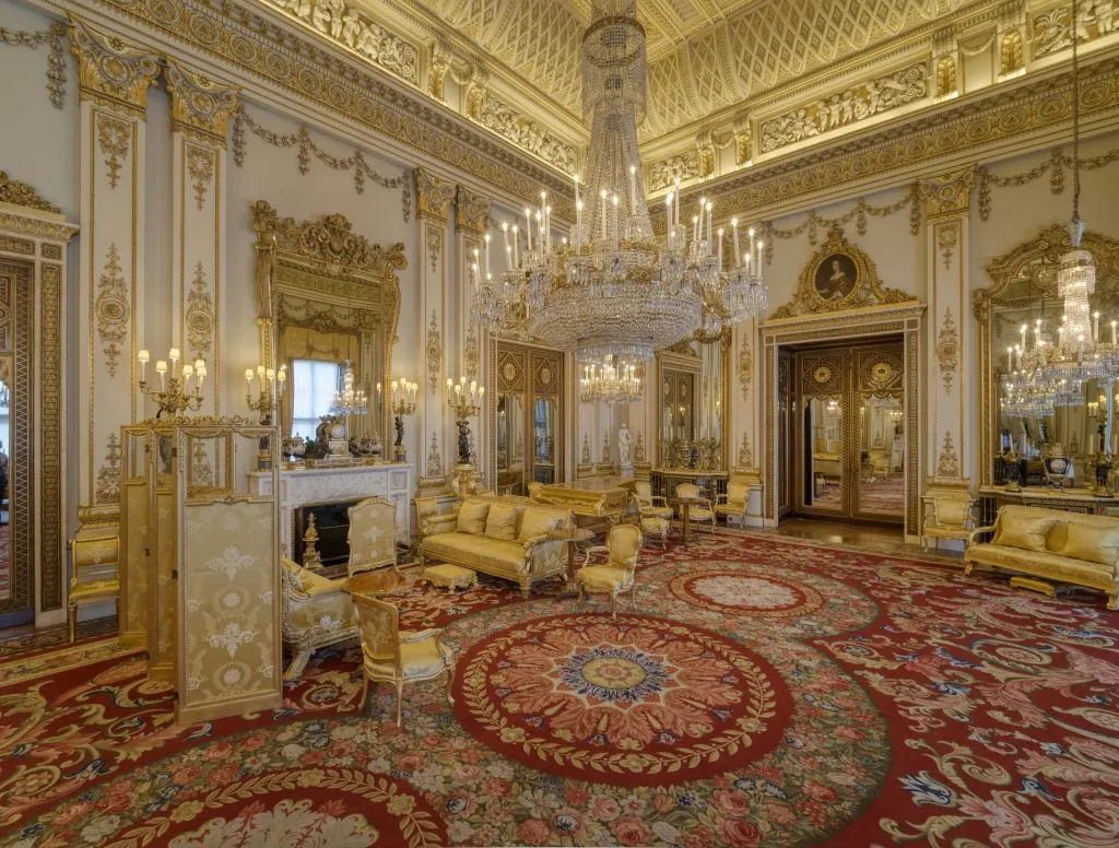 Buckingham Palace & Windsor Castle Tour