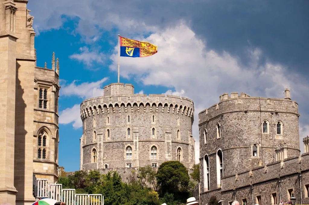 Buckingham Palace & Windsor Castle Tour