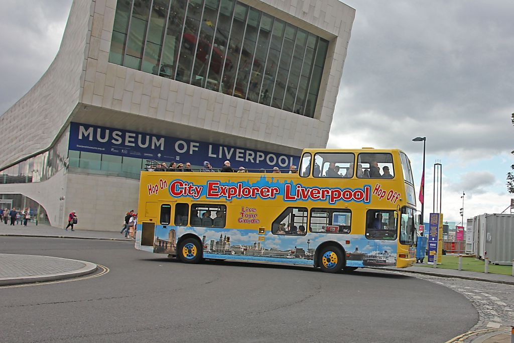 Hop-on Hop-off Bus Liverpool 24H