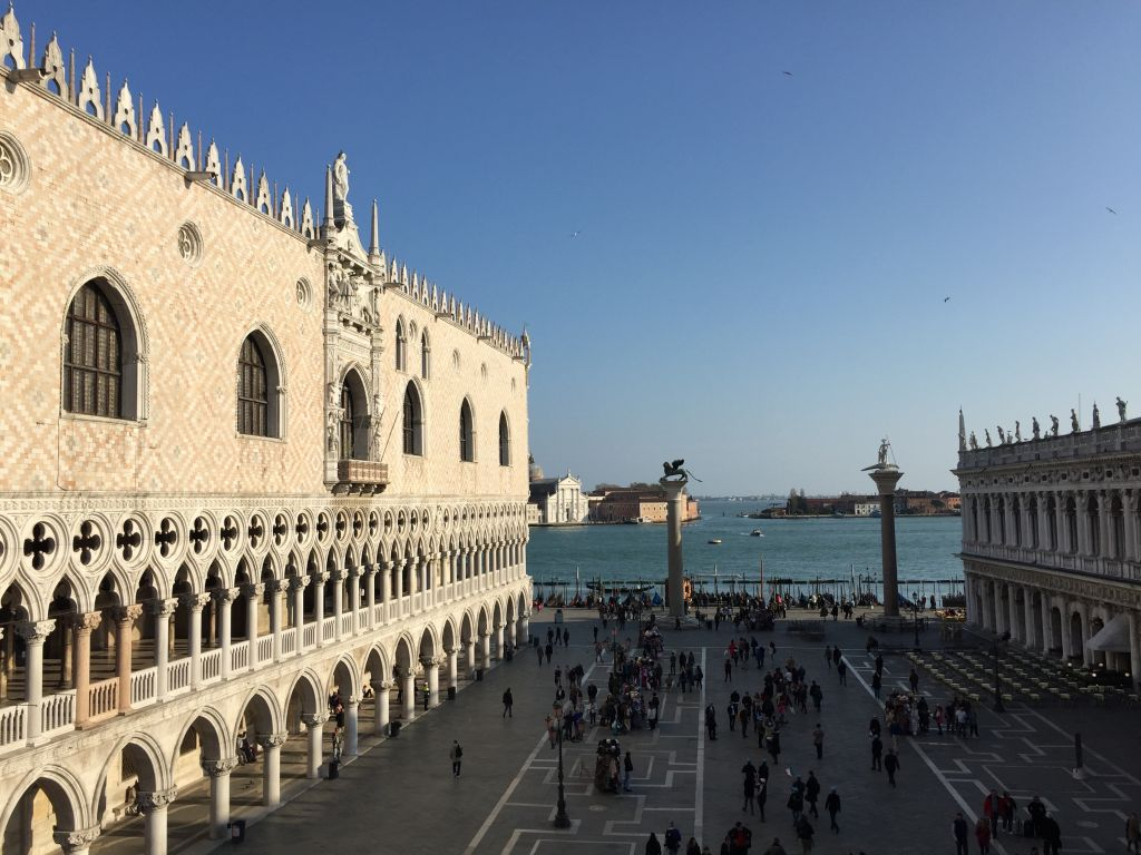 Doge's Palace: Skip The Line Ticket + Guided Tour