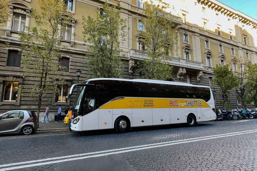 Roma: Traslado de ônibus SIT de/para o Aeroporto Fiumicino e Roma