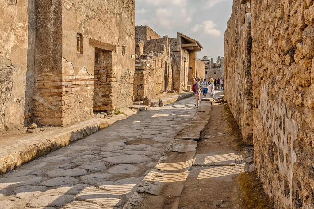 Pompeii Express: Reserved Entrance With Optional Audio guide