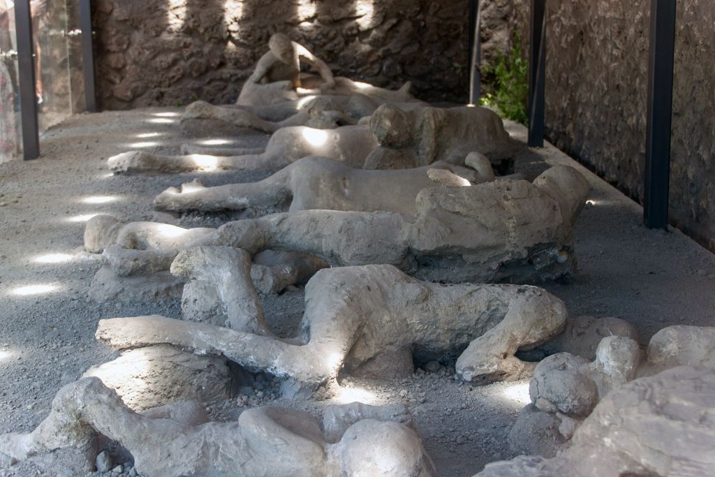 Pompeii Express: Reserved Entrance With Optional Audio guide