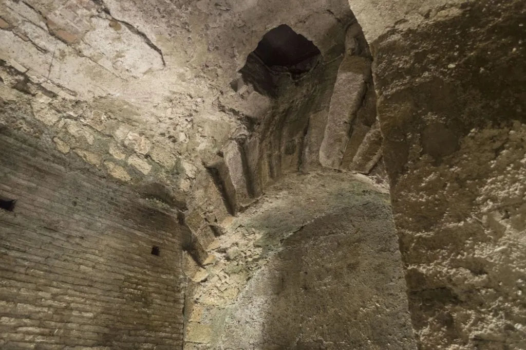 Naples Underground: Skip The Line Ticket + Guided Tour