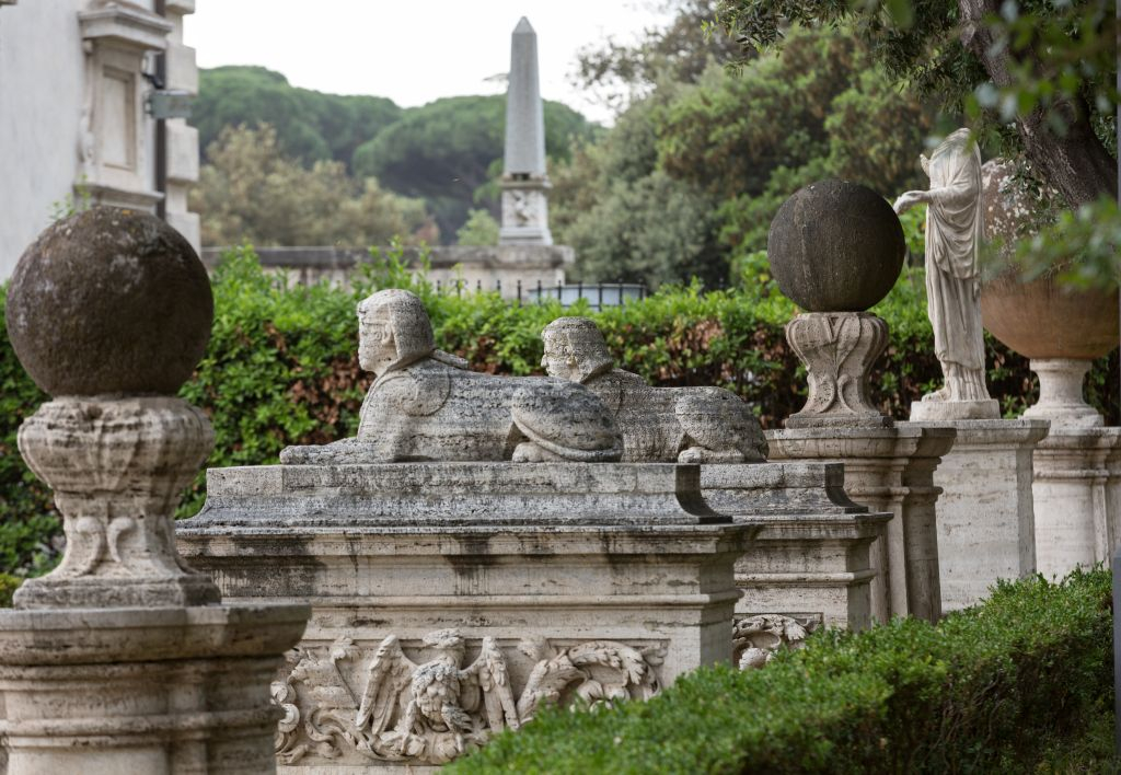 Borghese Gallery: Reserved Entrance