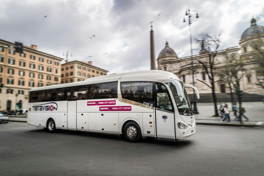 Rome: One-Way Shuttle Bus Transfer from Rome Termini to Fiumicino Airport
