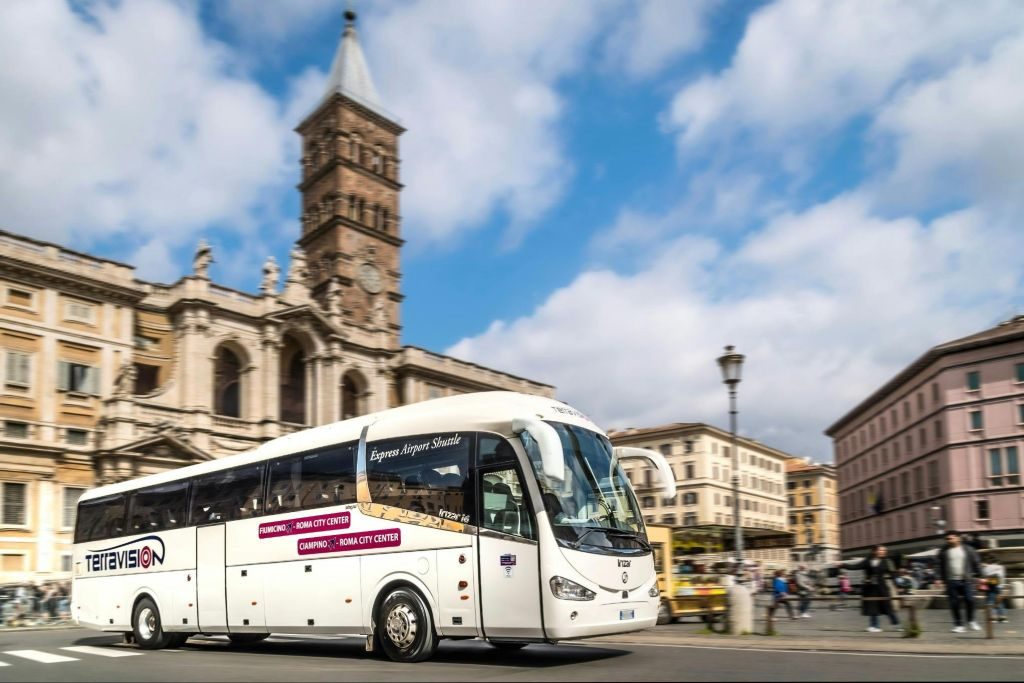 Rome: One-Way Shuttle Bus Transfer from Rome Termini to Fiumicino Airport