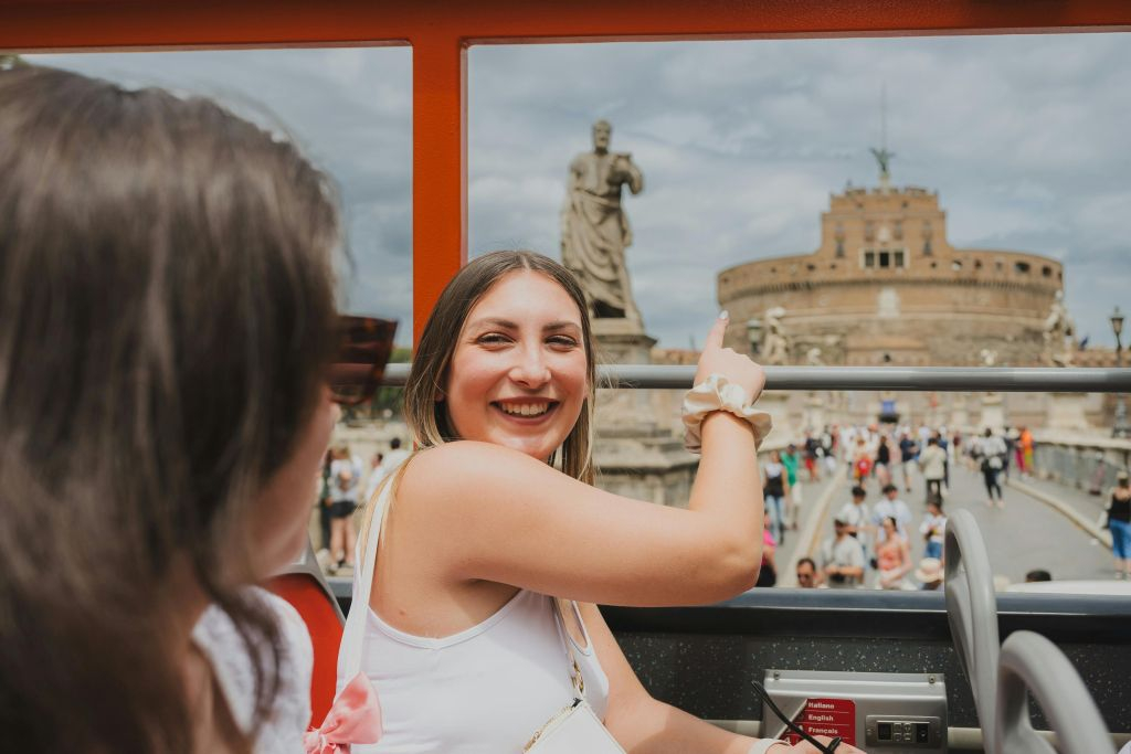 City Sightseeing Rome : Visite guidée en bus Hop-on Hop-off panoramique