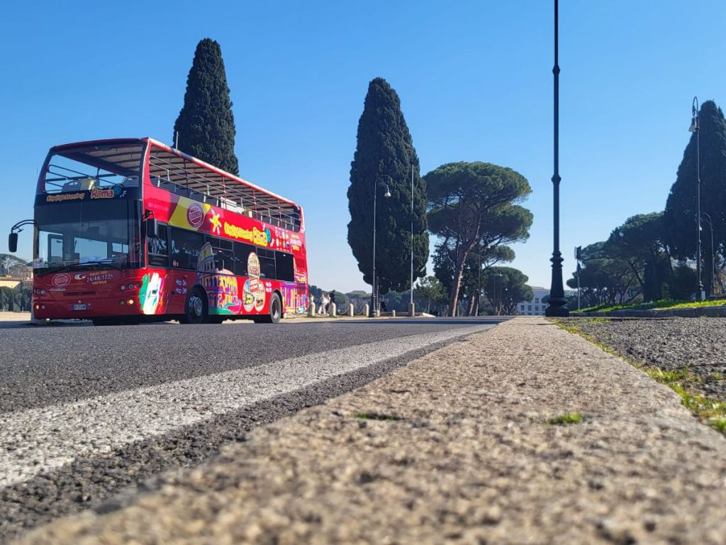 City Sightseeing Rome : Visite guidée en bus Hop-on Hop-off panoramique