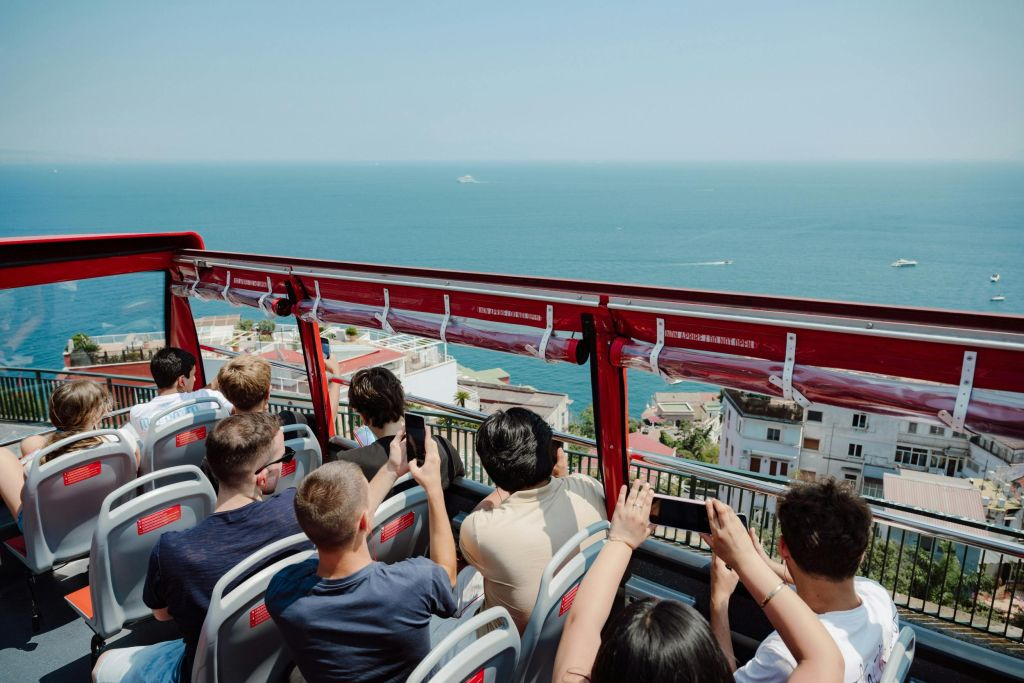Hop-on Hop-off Bus Naples