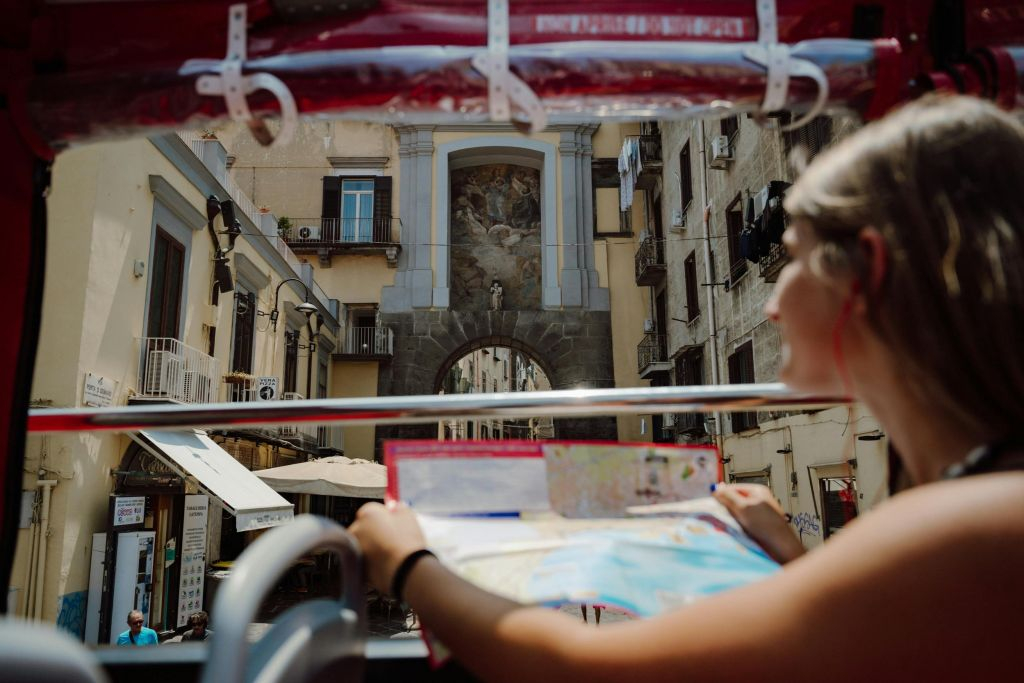 Hop-on Hop-off Bus Naples