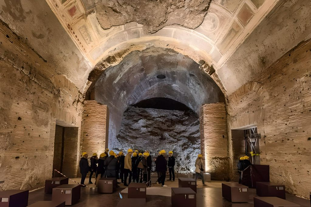 Domus Aurea: Entry + Guided Tour & VR Experience