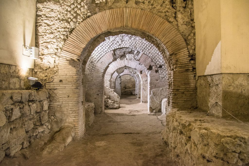 Complex of San Lorenzo Maggiore: Reserved Entrance to La Neapolis Sotterrata