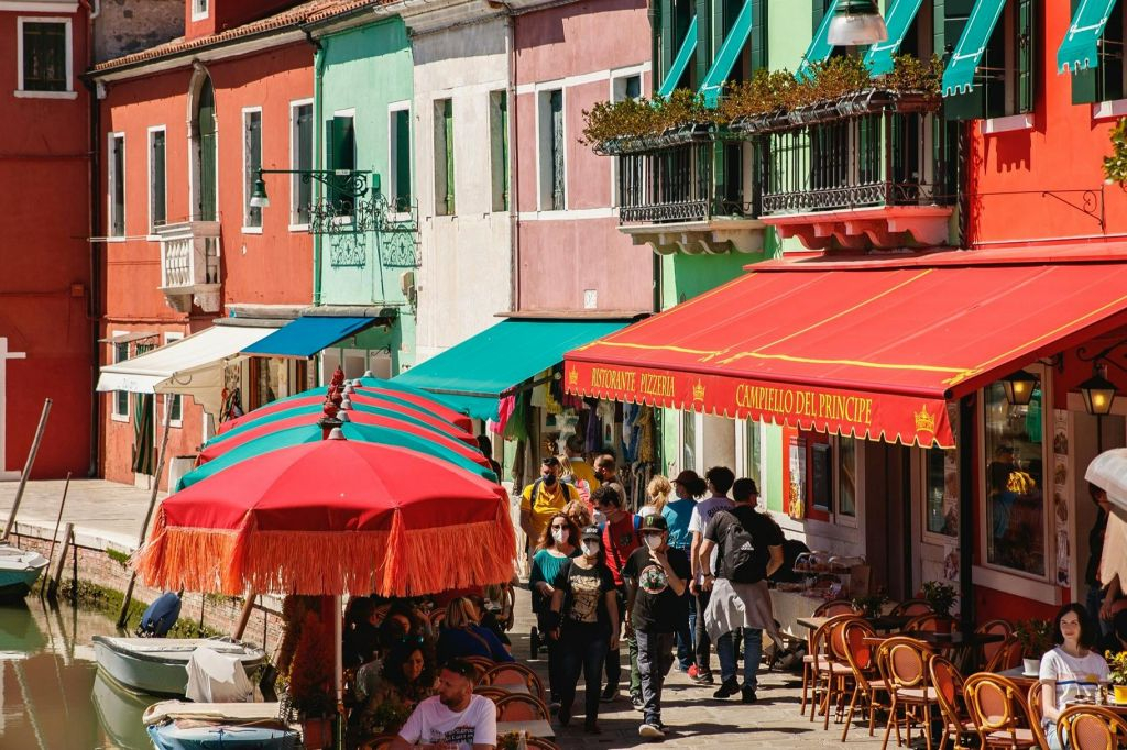 Venice: Hop-On Hop-Off Boat + Murano, Burano & Torcello